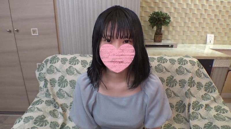 FC2-PPV-2231774 – A quiet and cute busty character.  – She was real, so I took a gonzo.