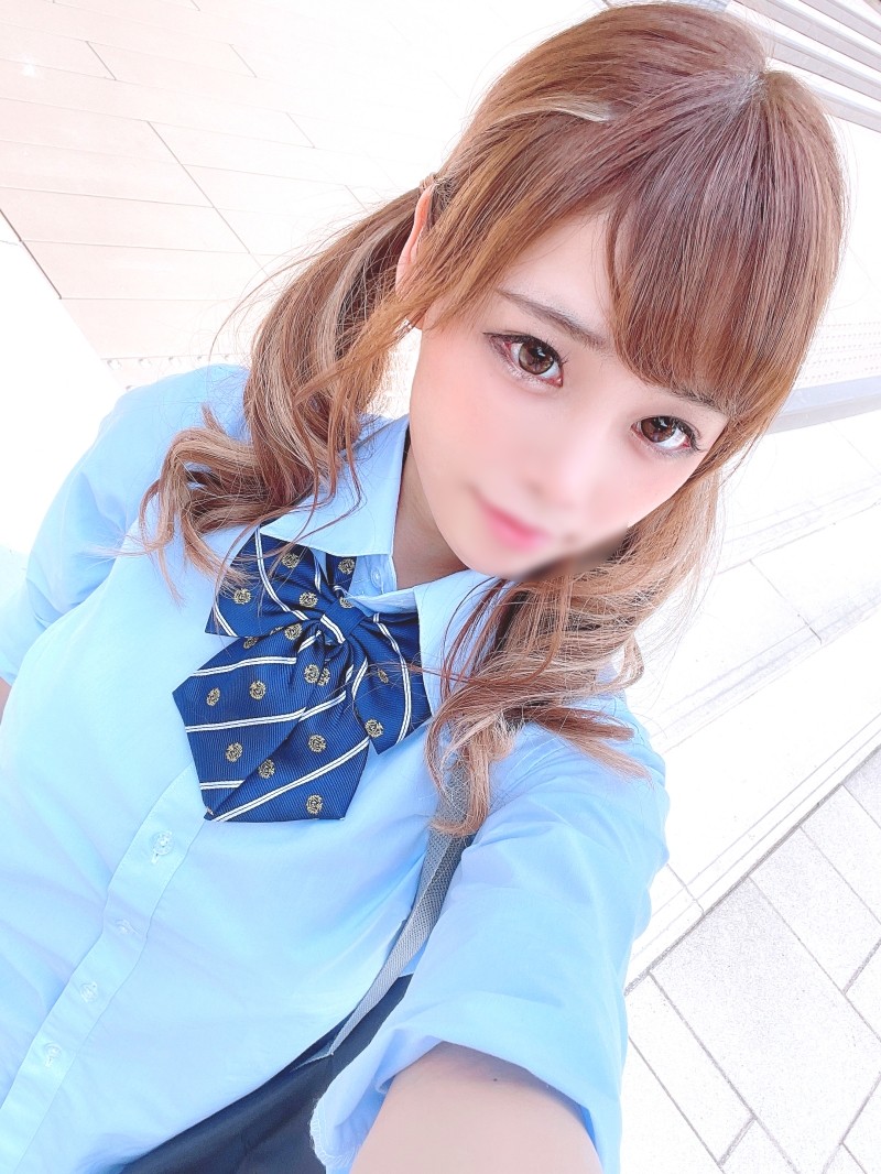 FC2-PPV-2518290 – [Appearance] Otaku-friendly Yurufuwa Gal J ● Brought in sex from a blowjob in the car Daddy's live POV data leak [JxK]