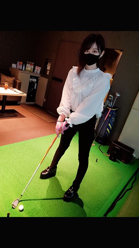 FC2-PPV-2330088 – [Nothing] A young wife with fair skin and slender eyes.  – She doesn't have a husband and wife, and she overlaps with a man she doesn't know to soothe her hot body.