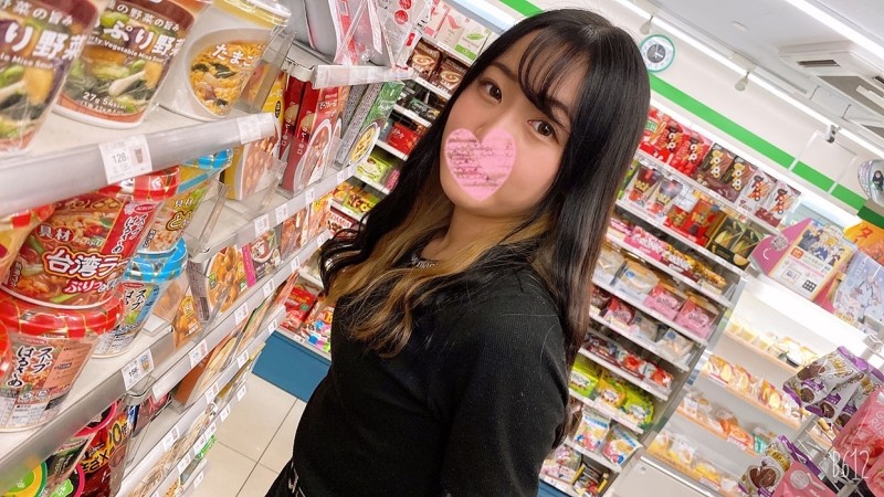 FC2-PPV-3112441 – 1 week only 2980→1980 3 works total 100 minutes!  – The pure and innocent slender seems to have a playfulness unexpectedly, and I was constantly tempted. – EP 3