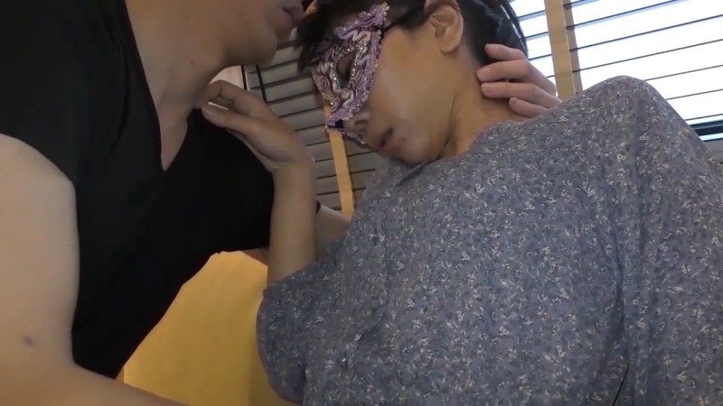 FC2-PPV-1668113 – [Individual Shooting] A 39-Year-Old Mature Wife Who Can't Forget The Last Sensation "I Couldn't Resist Just Masturbating…"