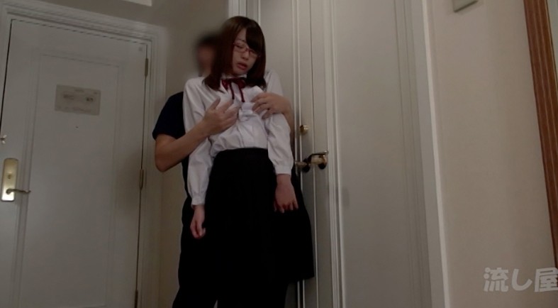 FC2-PPV-2228391 – [Discontinued] Saki Hatsumi [Nothing] Raw Creampie Leak 16 / Silent Support Plain Lolita Girl Part 1 (Uniform, Shaved Hair, Shaved Pussy, Raw Creampie, Cum Swallowing)