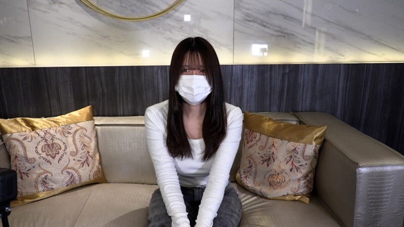 FC2-PPV-4848293 [First amateur shoot] Asuka (18), a cute amateur with long black hair. She tries her best to have sex with a middle-aged man with obesity for the first time, and it's impressive. But her anal play ruins it. But she gets penetrated aga